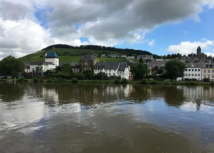 Apartamento Mosel Valley View - Budget-friendly With Garage *