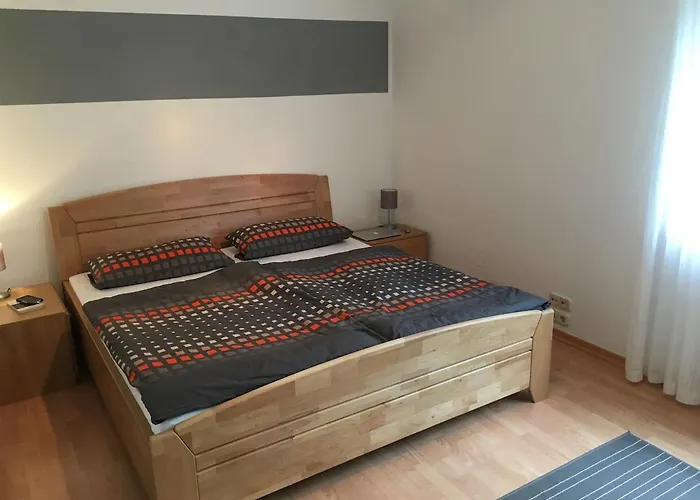 Mosel Valley View - Budget-friendly With Garage Apartamento Traben-Trarbach